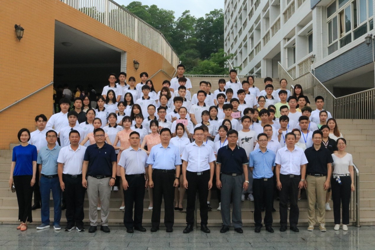 实验安全重于泰山 平安校园你我共担  ——新浦京8883官网登录页面第二届实验室安全知识竞赛决赛圆满结束