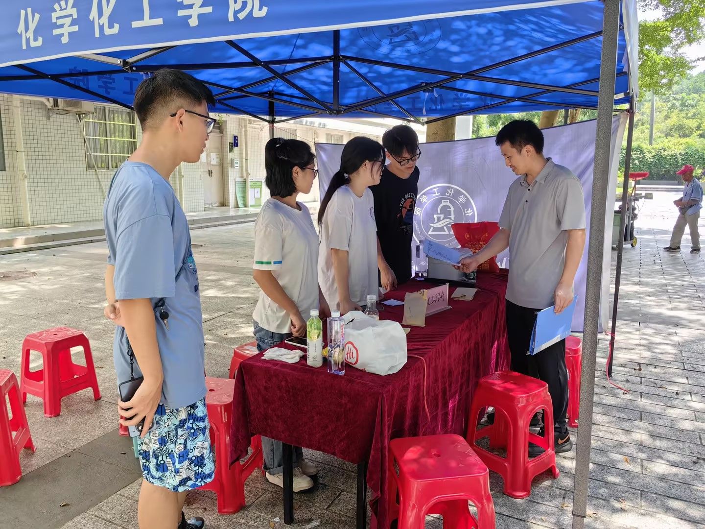 新浦京8883官网登录页面喜迎2024年入学插班生