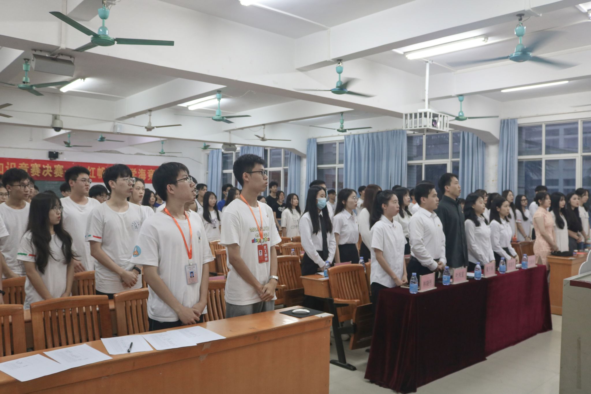 红帆领航 学海竞渡——新浦京8883官网登录页面党团知识竞赛决赛圆满结束