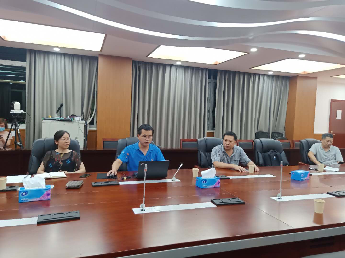 脚踏实地，志存高远——新浦京8883官网登录页面院长舒绪刚讲专题思政课