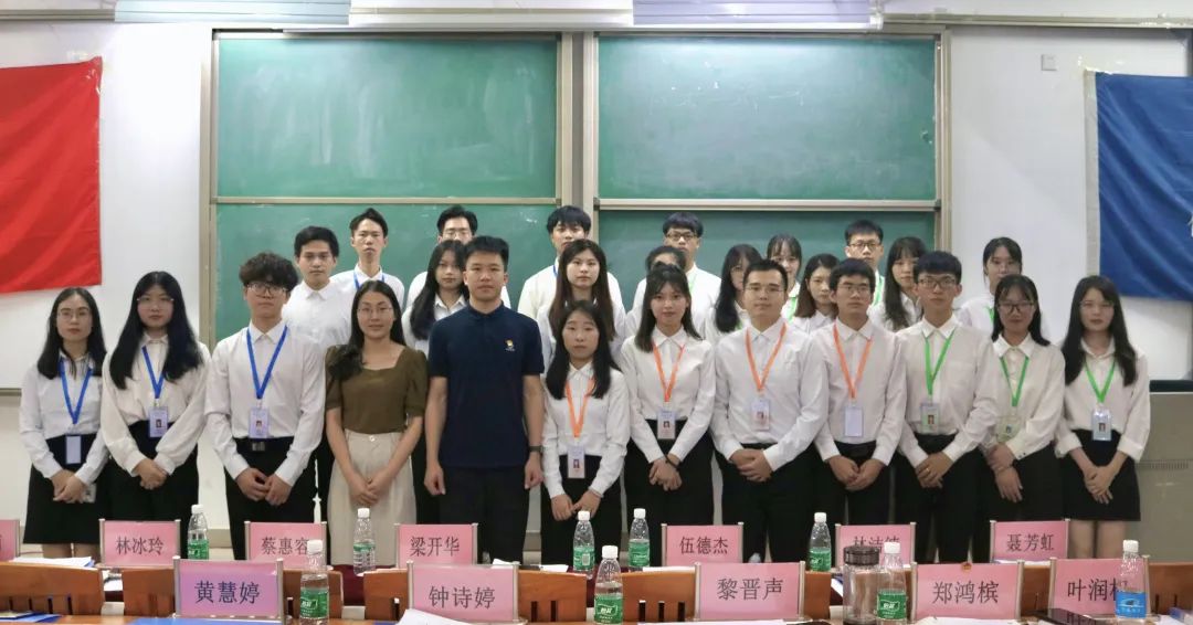 初心不改 砥砺前行——新浦京8883官网登录页面举行2022年三大机构负责人竞选演讲暨三大机构负责人述职大会