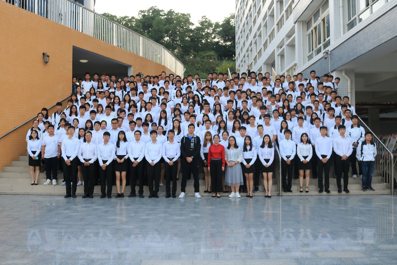 勇往直前，开拓创新——新浦京8883官网登录页面三大机构受聘大会圆满结束